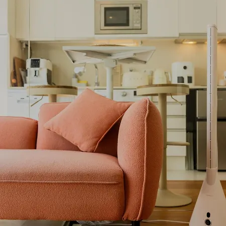 Luxury Garden Apartment *